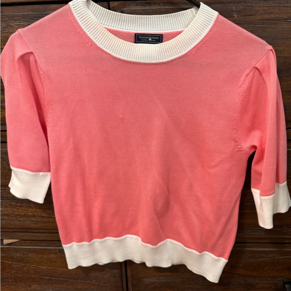 Vineyard vines Pink and Cream Crew Neck short sleeve Sweater